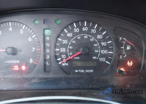 2000 Toyota Sienna Xle z USA, uszkodzony, nr VIN 4T3ZF13C1YU258410